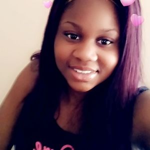 Meet your Posher, Ayana